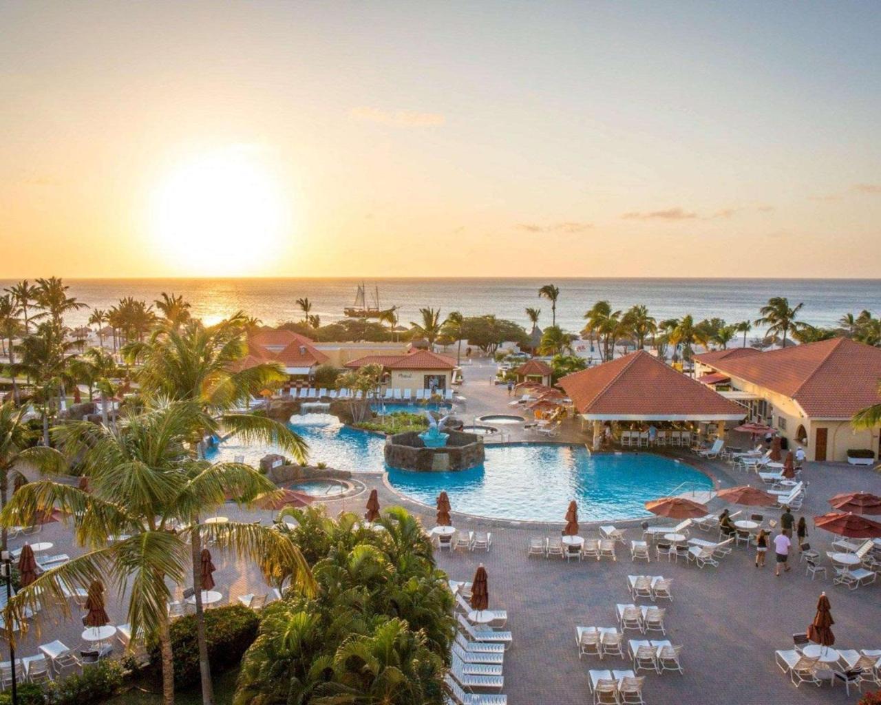 Bluegreen Vacations La Cabana Resort, An Ascend Collection Palm Beach Exteriör bild